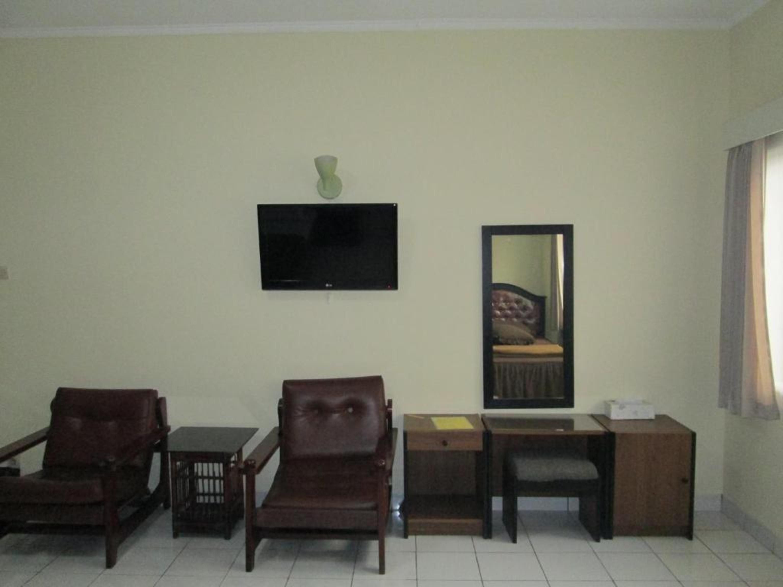 Rumah Anda Guest House By Zuzu Bandung Exterior foto
